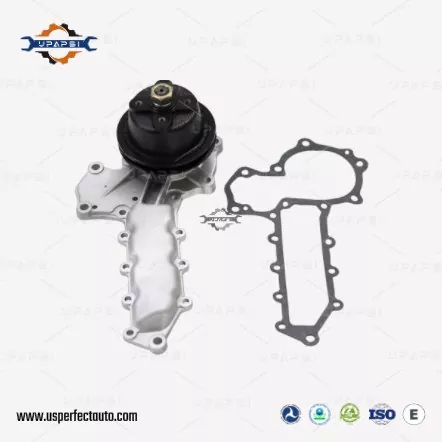 Bomba de água 15341-73030 16111-73030 para Kubota L245 L295 L305